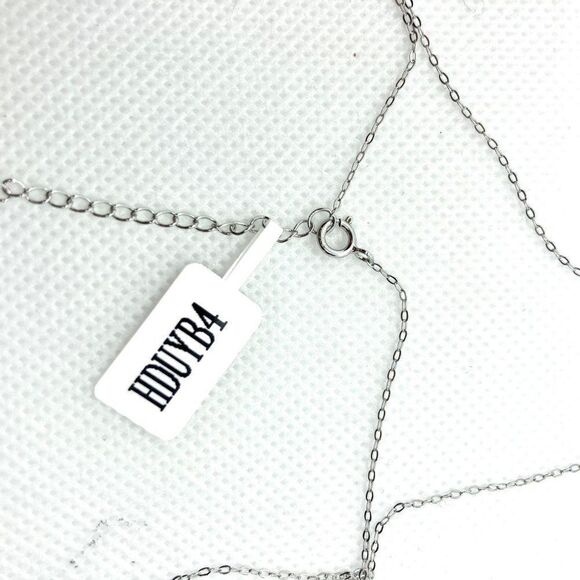 925 Wizard of Oz Heart Clockface Necklace - Picture 6 of 9